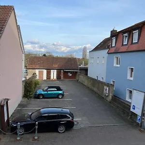 Main-art Hotell